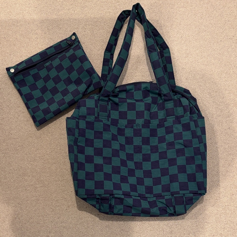 Baggu Small Cloud Carry-On in Navy Green Check